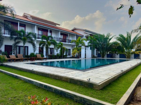 The Reef Resort